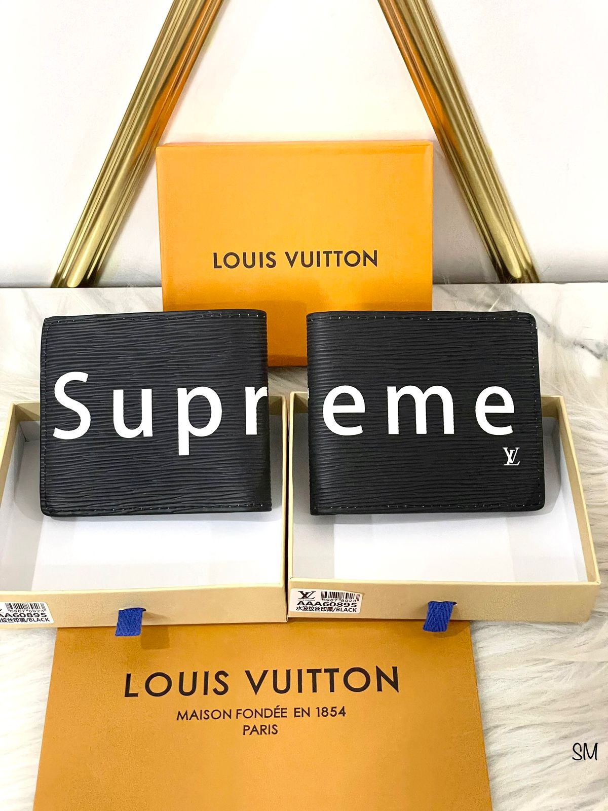 Supreme x Louis Vuitton Zippy Organizer  Savonches