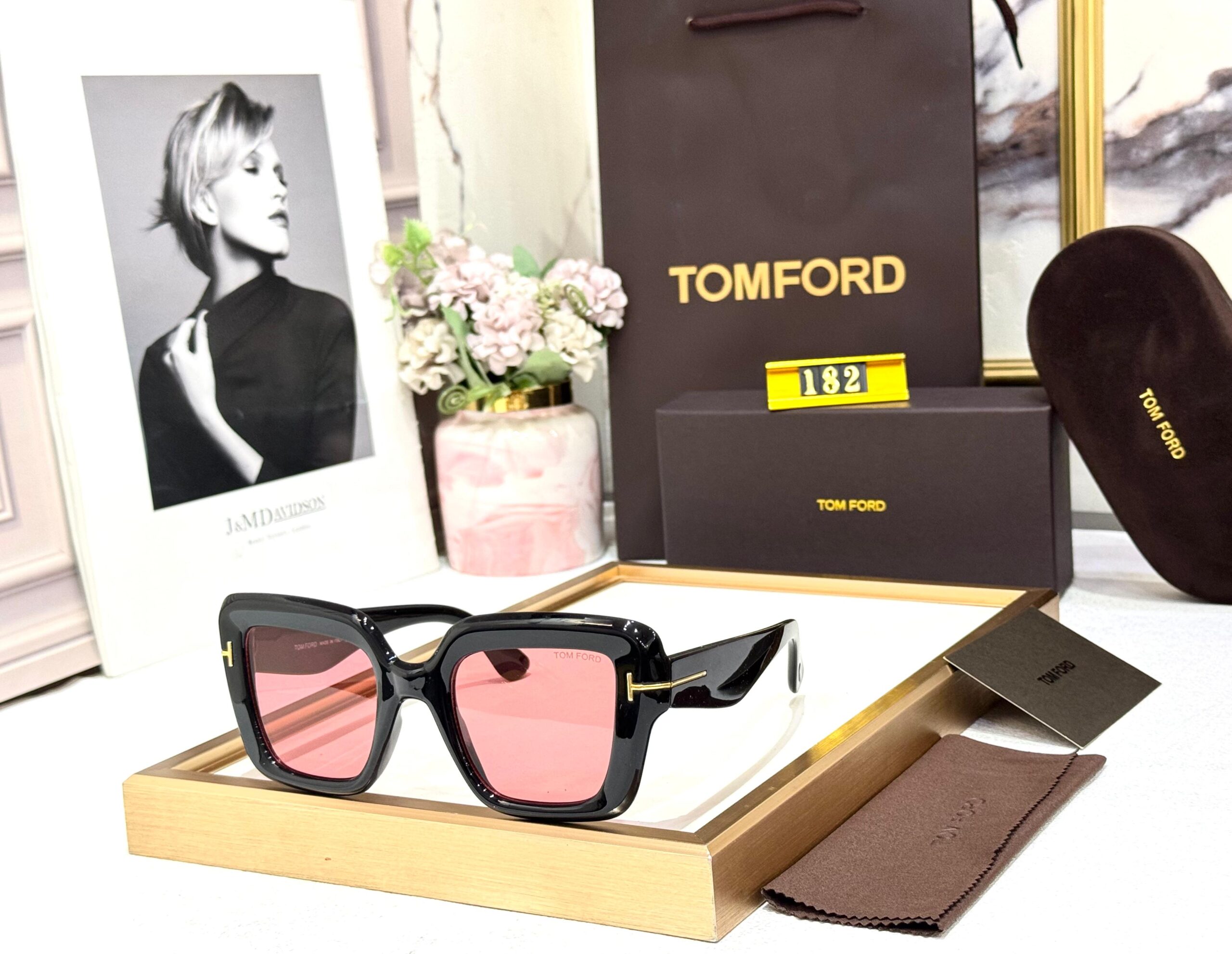 23cb2c34-1e9b-4dd3-85a4-2051df0364d8