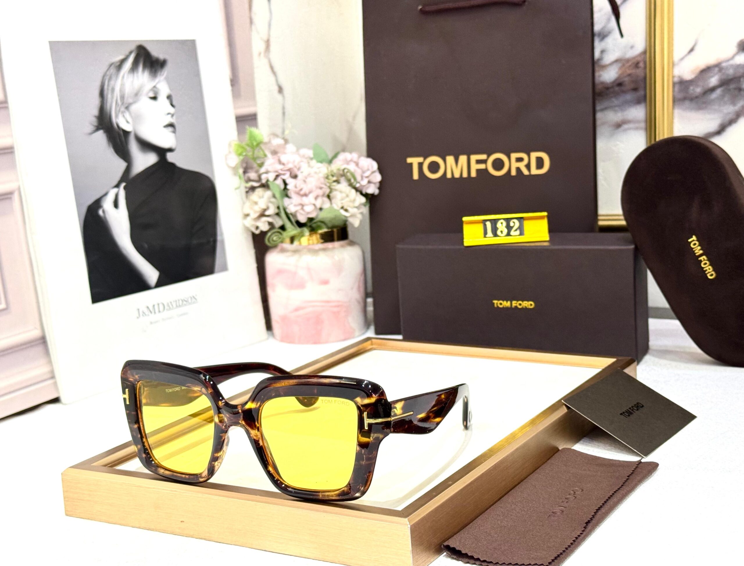 ced30085-a051-487f-a857-04ea70dbb7c2