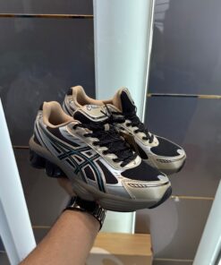 Asics Gel Kinetic Fluent Black