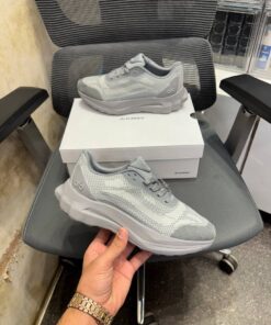 Alo Runner Trainers