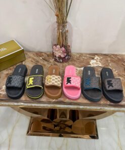 Michael Kors Slides