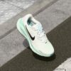 Nike Structure 26 Mint Foam