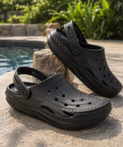 CROCS OFF GRID CLOGS