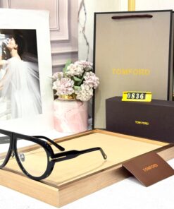 TOMFORD