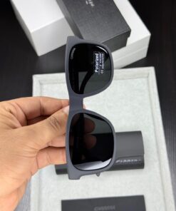 Carrera High Quality
