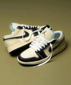 Nike Air Jordan 1 Low SE Coconut Milk